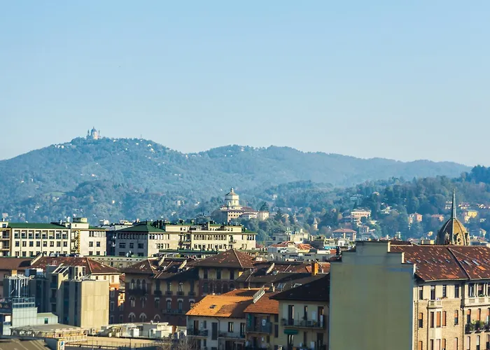 Moderno Attico Con Vista Panoramica E Piscina Apartment Turin
